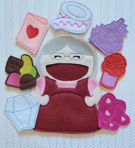Old Lady Who Swallowed a Rose Finger Puppet Set