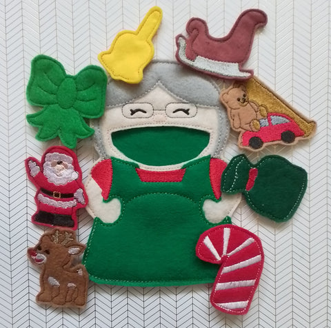 Old Lady Who Swallowed a Bell Finger Puppet Set